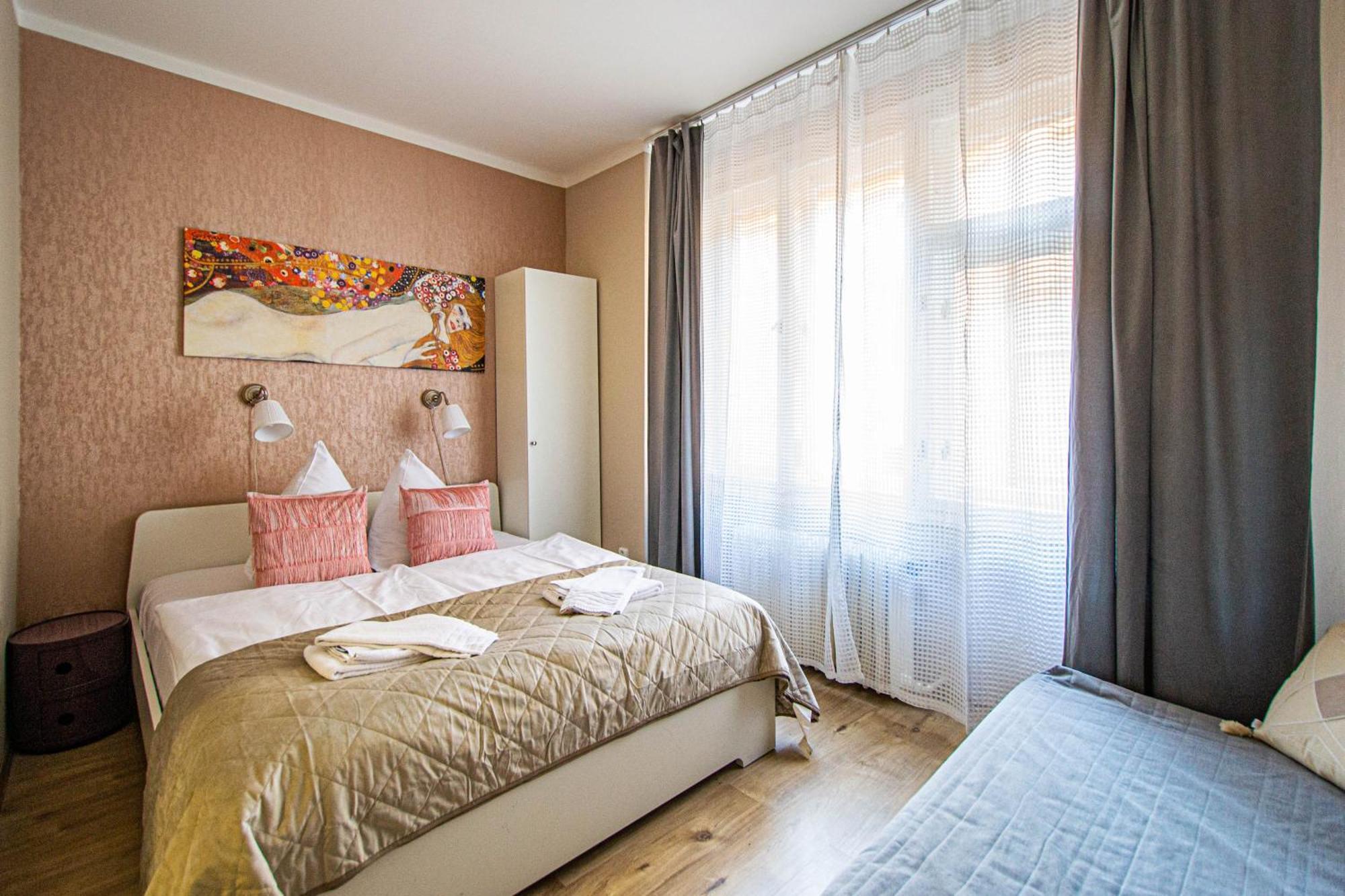 Old Town Rybna Apt By Ruterra Прага Екстериор снимка